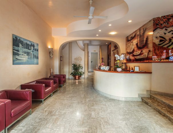 RECEPTION HOYEL GARDEN IGEA MARINA